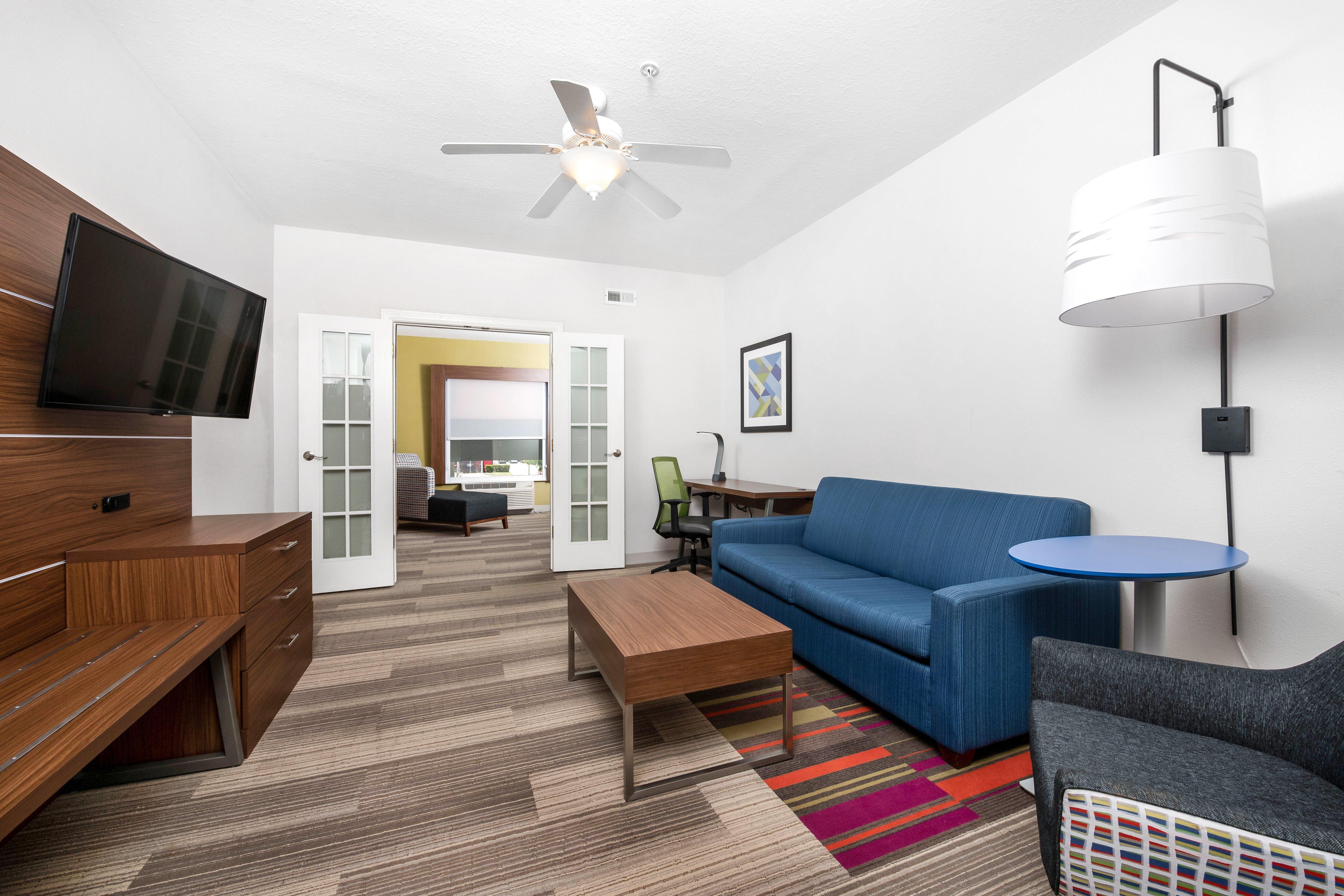Holiday Inn Express Hotel And Suites Conroe By Ihg Extérieur photo