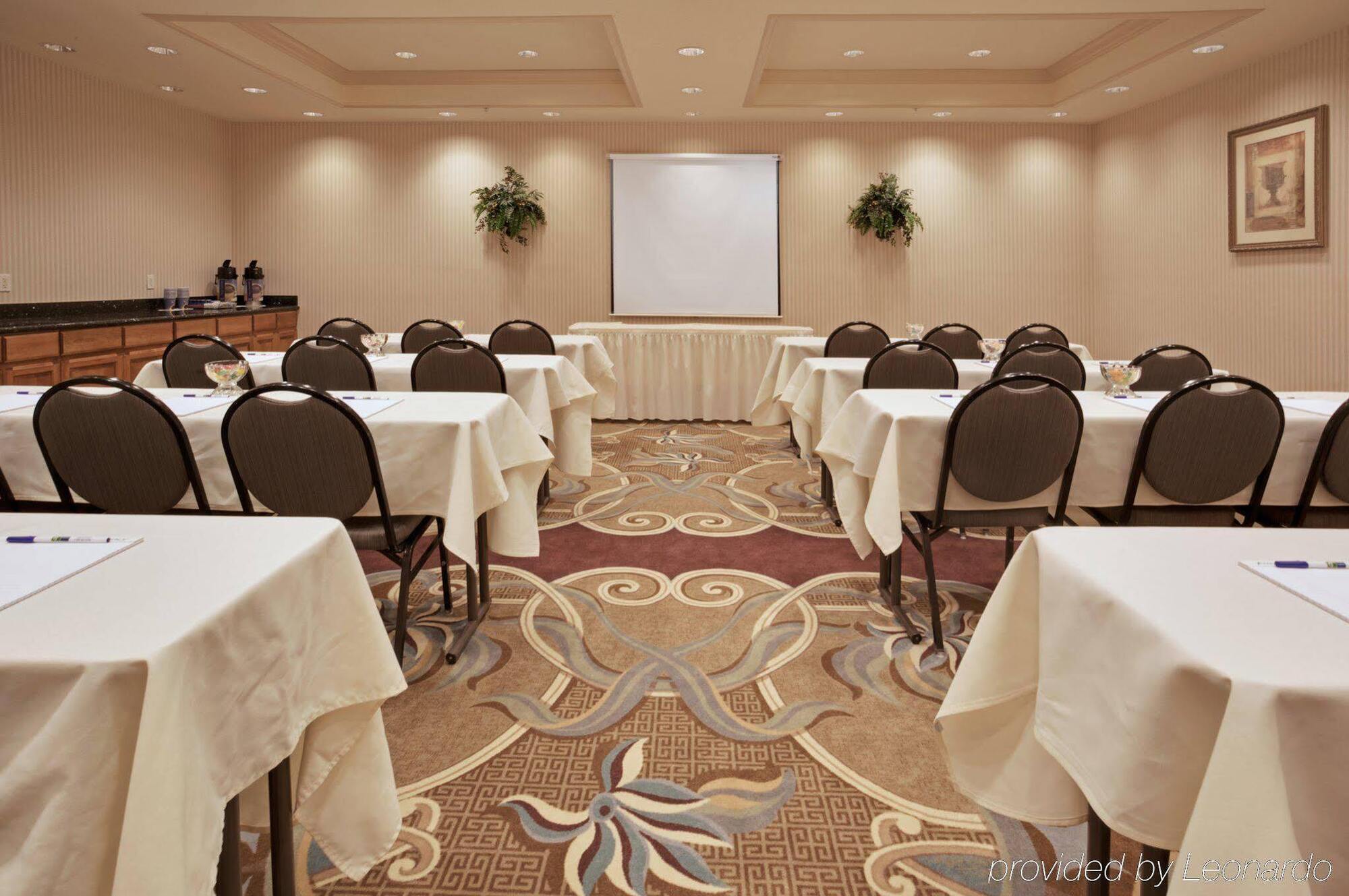 Holiday Inn Express Hotel And Suites Conroe By Ihg Extérieur photo